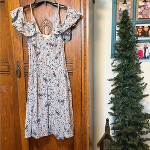 ASTR The Label Floral Patterned Garment Small